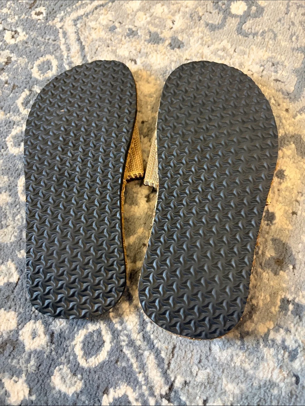 N/A sole breathable
